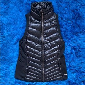 ALO Yoga Puffy Vest